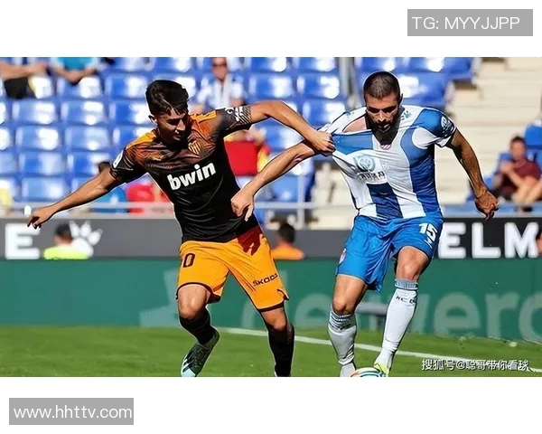 皇家社会与切尔达的精彩对决揭示西甲联赛的激烈竞争与球队实力较量